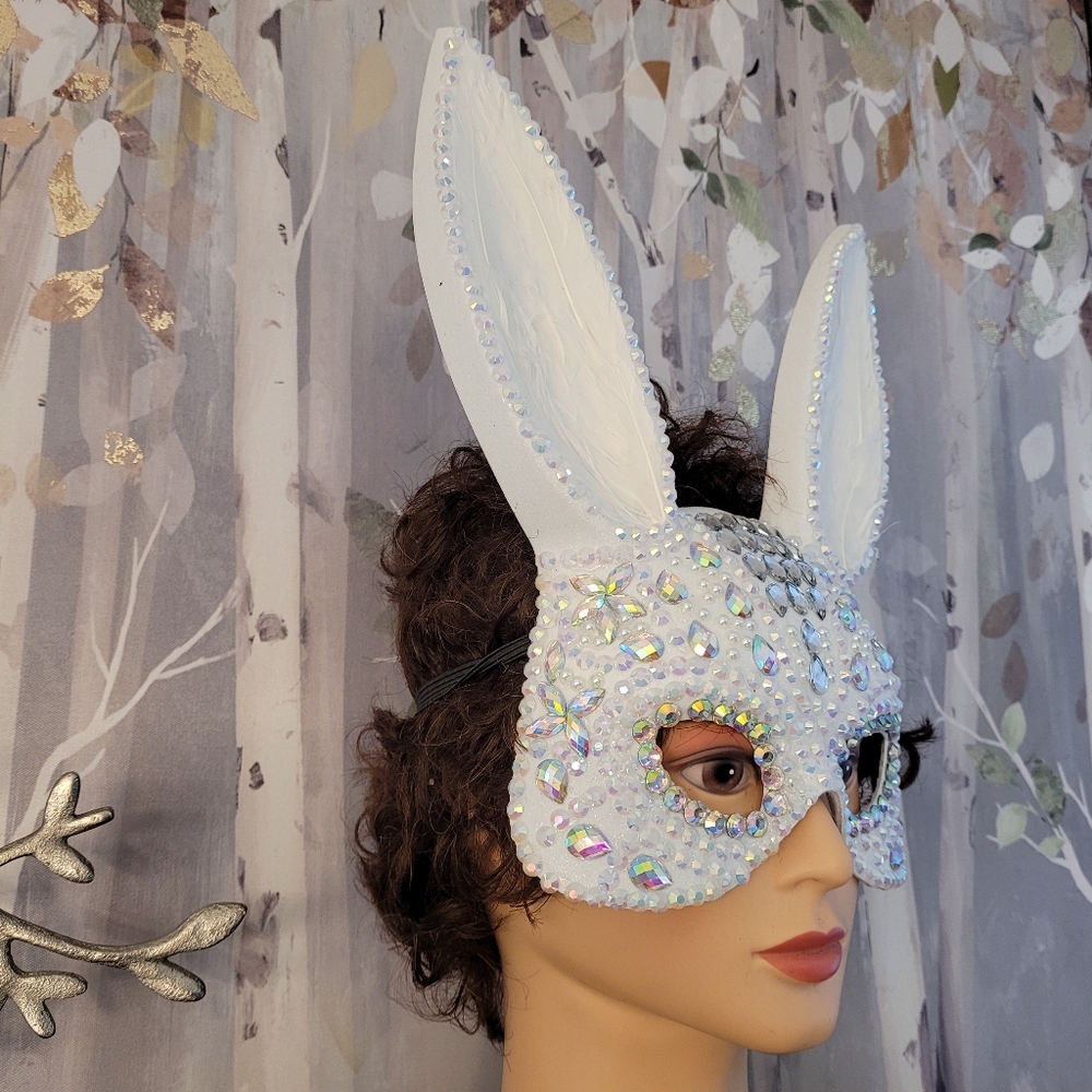 Bunny Bling Mask Dazzling Acrylic Pearls & Crystals - Picture 4 of 16